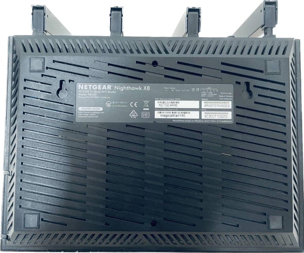 【中古品】NETGEAR（ネットギア）ハイエンド高速Wi-Fiルーター 無線LAN親機11acトライバンドR8500-100JPS