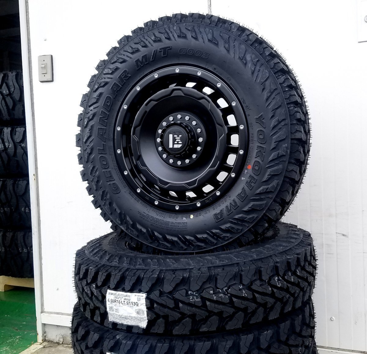 デリカ D5 エクストレイル RAV4 クロスロード ヨコハマ ジオランダー MT G003 225/75R16 タイヤホイールセット 16インチ マッドタイヤ_画像1