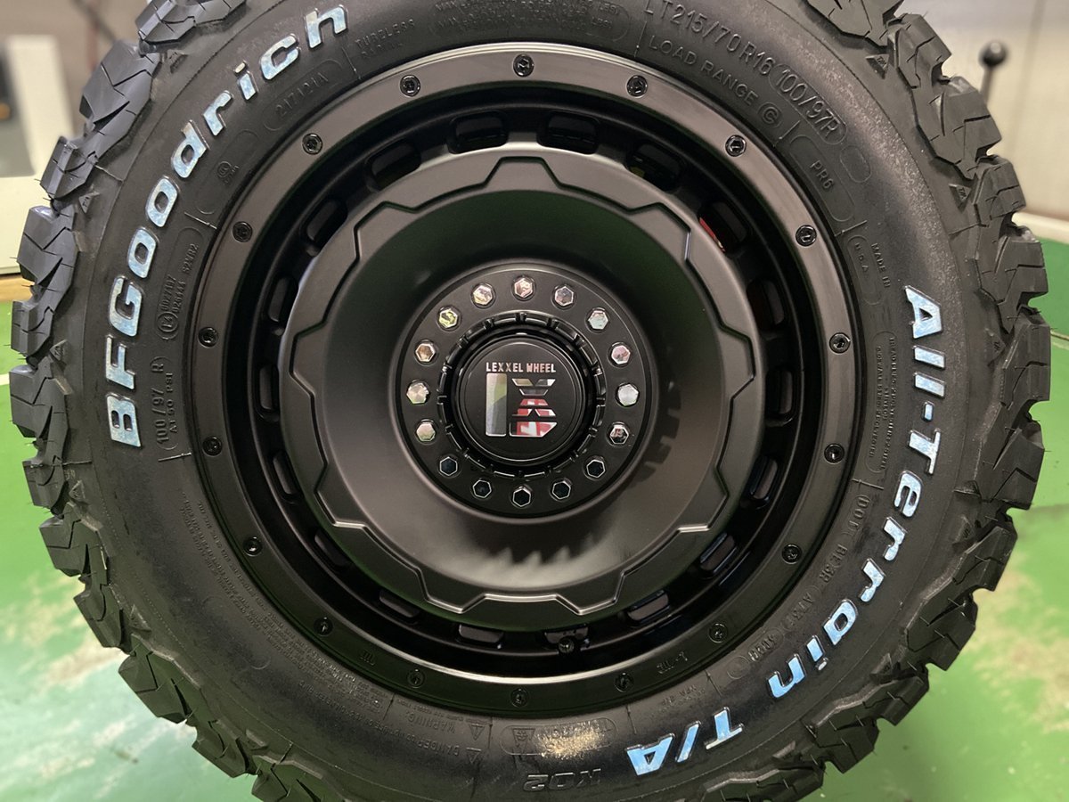 デリカD5 エクストレイル CX5 タイヤホイール 16インチ SwaGGer BFGoodrich オールテレーン KO2 215/70R16 ホワイトレター 人気商品_画像8