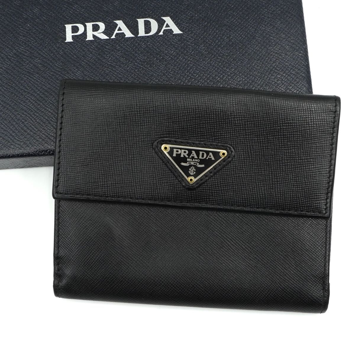 未使用に近い】 PRADA プラダ ミニ財布 三角プレート サフィアーノ