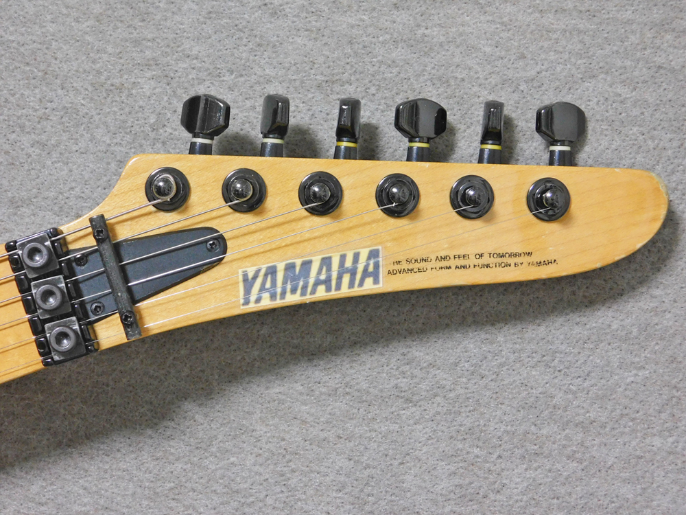 YAMAHA MG-M2G(ネオン) 初期型 松本孝弘(B'z) モデル | doguniverse.ma