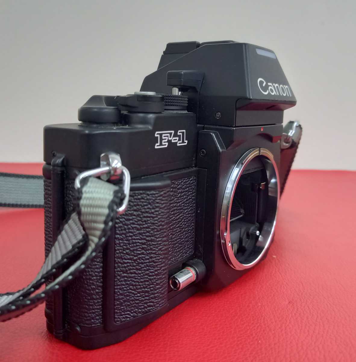 Canon New F-1 AEファインダー 露出計OK-