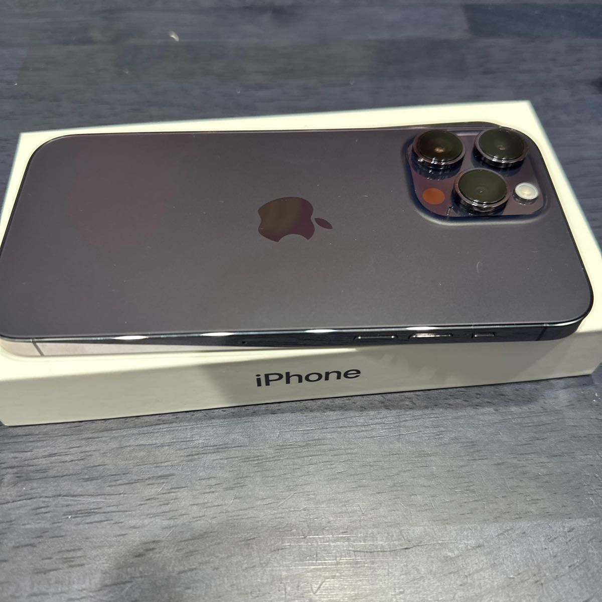 iPhone 14 Pro Max 256GB ディープパープル SIMフリー docomo版 iPhone 14 Pro Max 256GB ディープパープル SIMフリー docomo版
