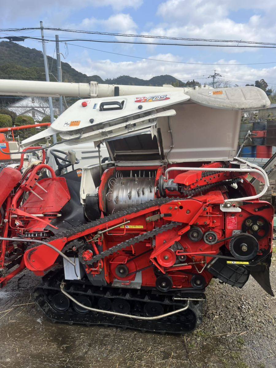ヤンマー コンバイン GC215 15馬力 熊本 引き取りのみ ヤンマー コンバイン GC215 15馬力 熊本 引き取りのみ