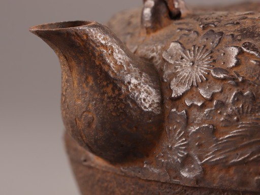 ヤフオク!   煎茶道具 南部 銅製蓋 胴在印 時代鉄瓶 時代物 極上品