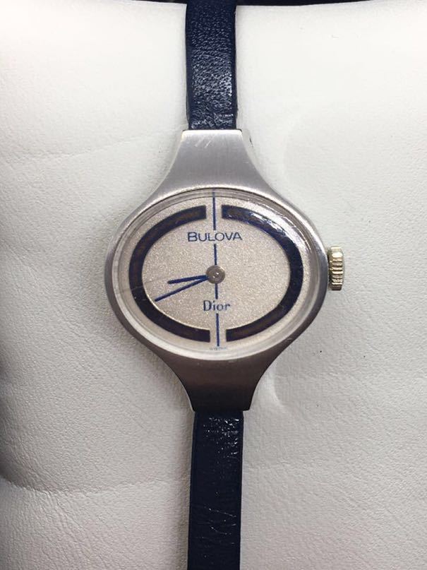 99%OFF!】 稼働BULOVA DIOR 手巻き Wネーム シルバー ブルー文字盤
