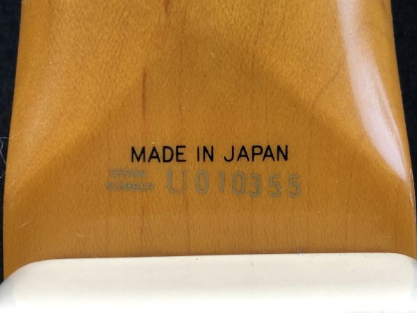 0u1k33-077 【動作品】Fender JAPAN JAGUAR 1995～1996年製 エレキギター ホワイト ケース付き フェンダー ジャガーの画像10
