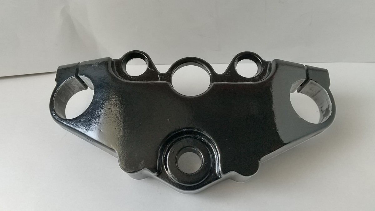 グラストラッカー ボルティー ST250 セパハン用 トップブリッジ グラストラッカー ボルティー ST250 セパハン用 トップブリッジ