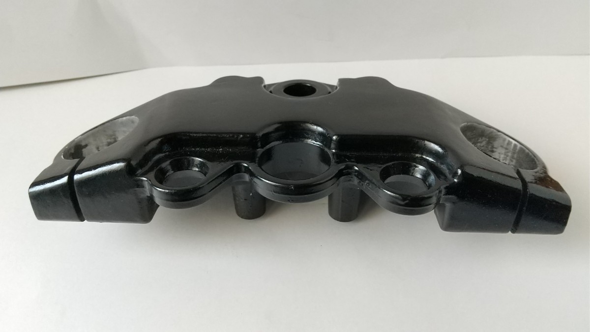 グラストラッカー ボルティー ST250 セパハン用 トップブリッジ グラストラッカー ボルティー ST250 セパハン用 トップブリッジ