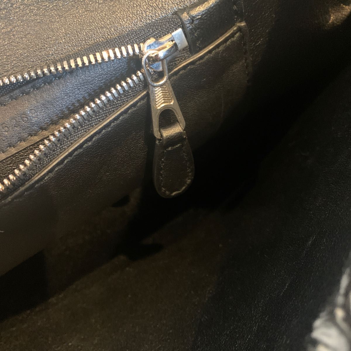 BALENCIAGAエブリデイロゴ総柄フェイクファー2wayトート|PayPayフリマ