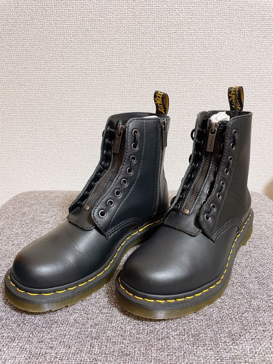 【美品】Dr.Martens ドクターマーチン PASCALフロントジップ・UK6 3