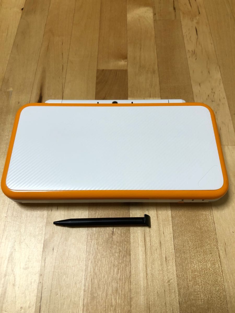 新商品 Newニンテンドー2DSLL 本体 オレンジ ホワイト 美品 本体