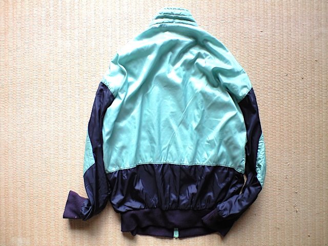 即決 80s ヴィンテージ アディダス ナイロン ジャケット 即決 80s ヴィンテージ アディダス ナイロン ジャケット