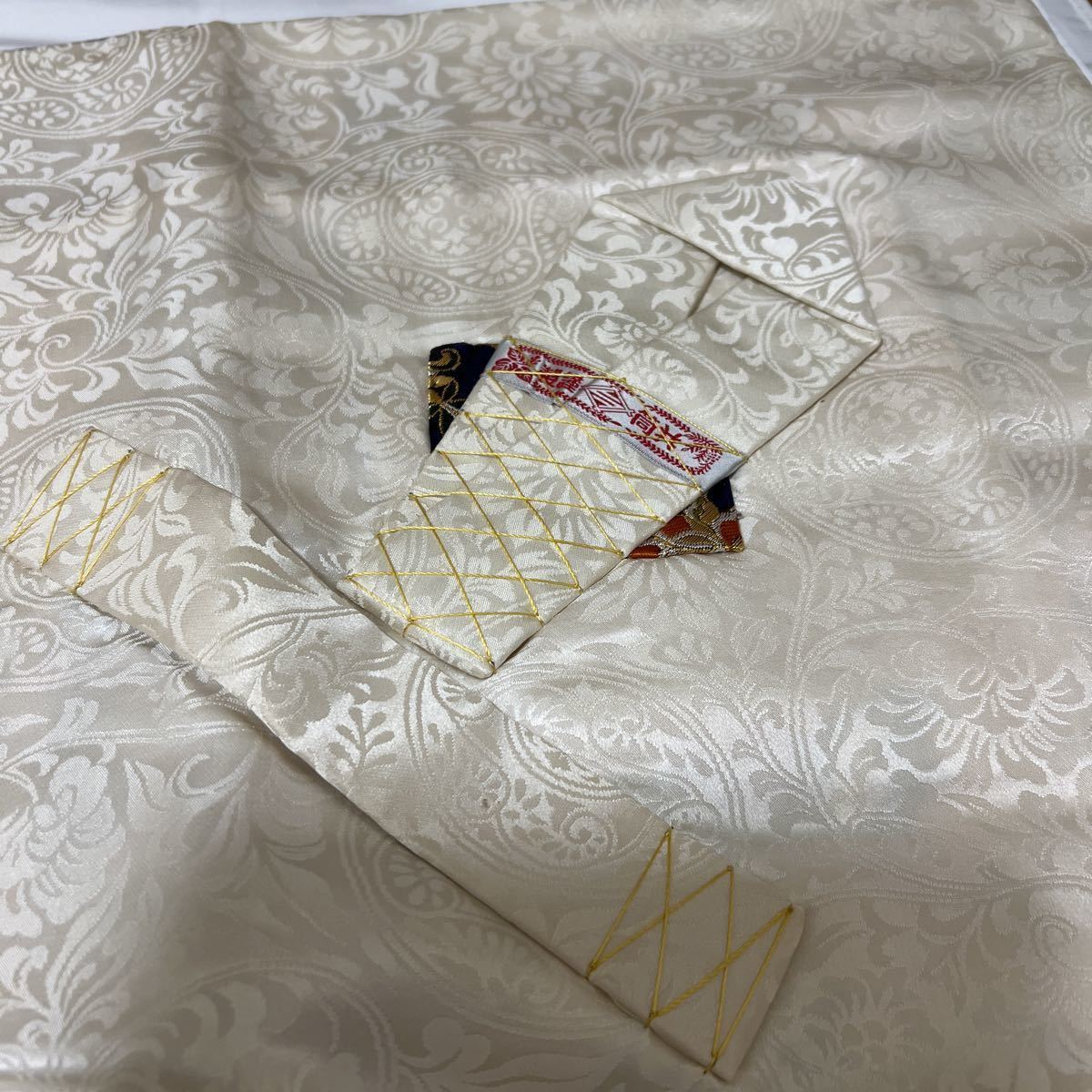 Yahoo!オークション - 美品 【金襴七条袈裟】【衲衣】鳳凰柄 冬 Yahoo!オークション - 美品 【金襴七条袈裟】【衲衣】鳳凰柄 冬