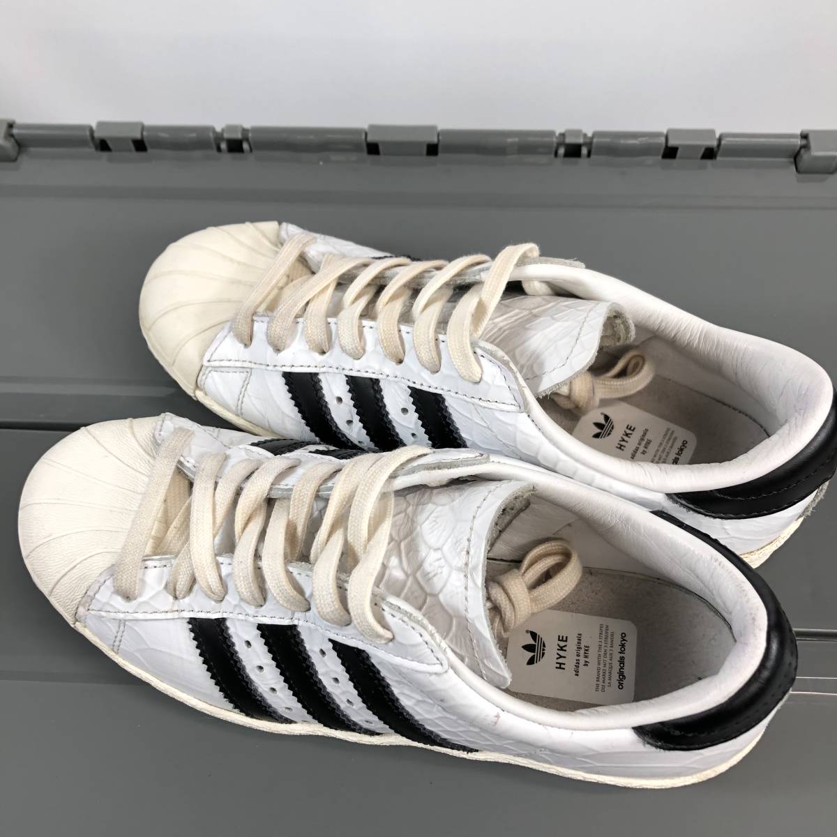 adidas originals by HYKE アディダスオリジナルス ハイク adidas originals by HYKE アディダスオリジナルス ハイク