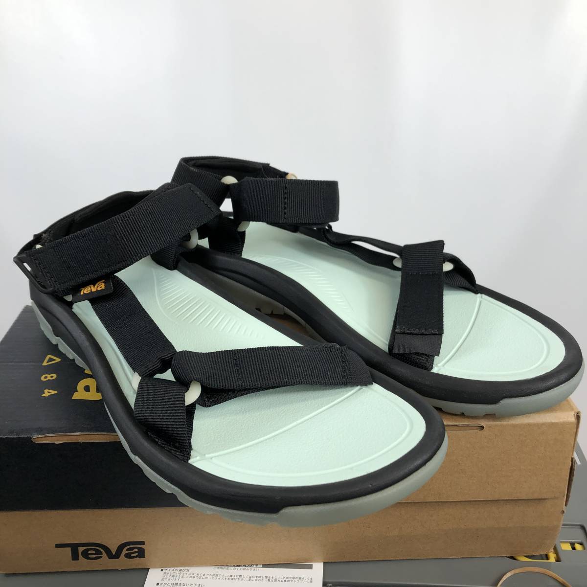 atmos別注 TEVA テバ ハリケーン サンダル XLT2 - 蛍光-