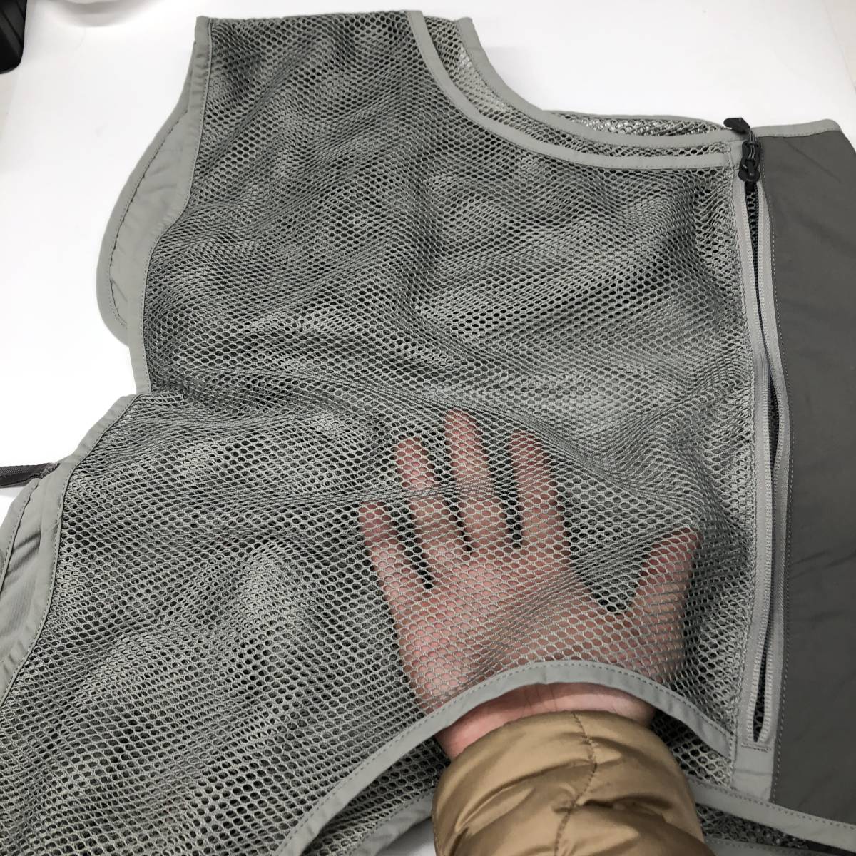 Simms VERTICAL MESH VEST シムス バーチカル メッシュ ベスト M Simms VERTICAL MESH VEST シムス バーチカル メッシュ ベスト M