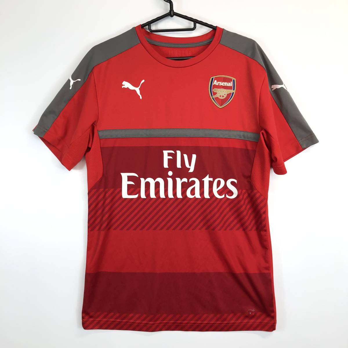 株式会社カプコン Arsenal アーセナル 公式ジャージ PUMA製