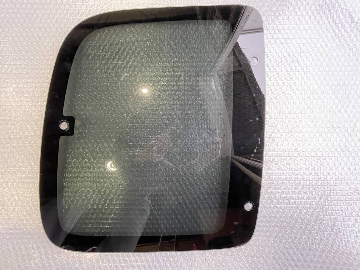 *RZN152 167 172 HILUX Hilux quarter glass rear side right side small window * Mini truck EXT cab 