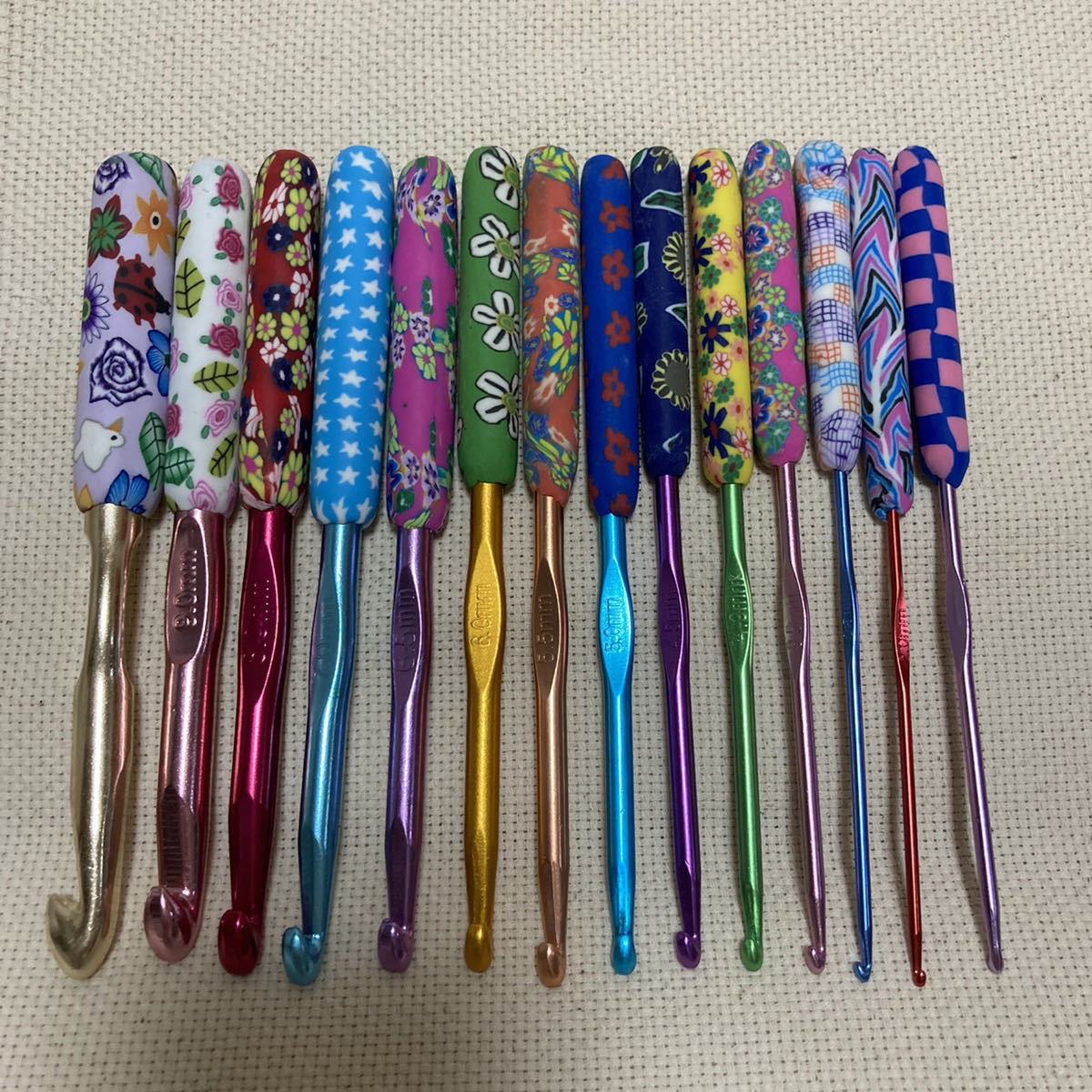 ★かぎ針編み|カラフル|14種★ 2mm~10mm/道具/手芸/ハンドメイド/レース編み/初心者/キット/毛糸/ハンドクラフト[匿名配送 毎日発送]