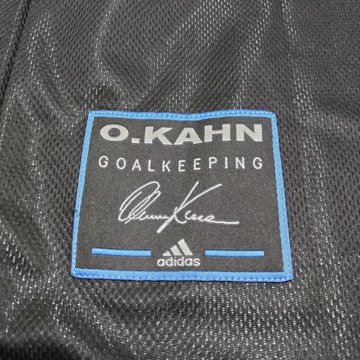 Bibian 比比昂 - adidas アディダス KAHN カーン オリバーカーン Bibian 比比昂 - adidas アディダス KAHN カーン オリバーカーン