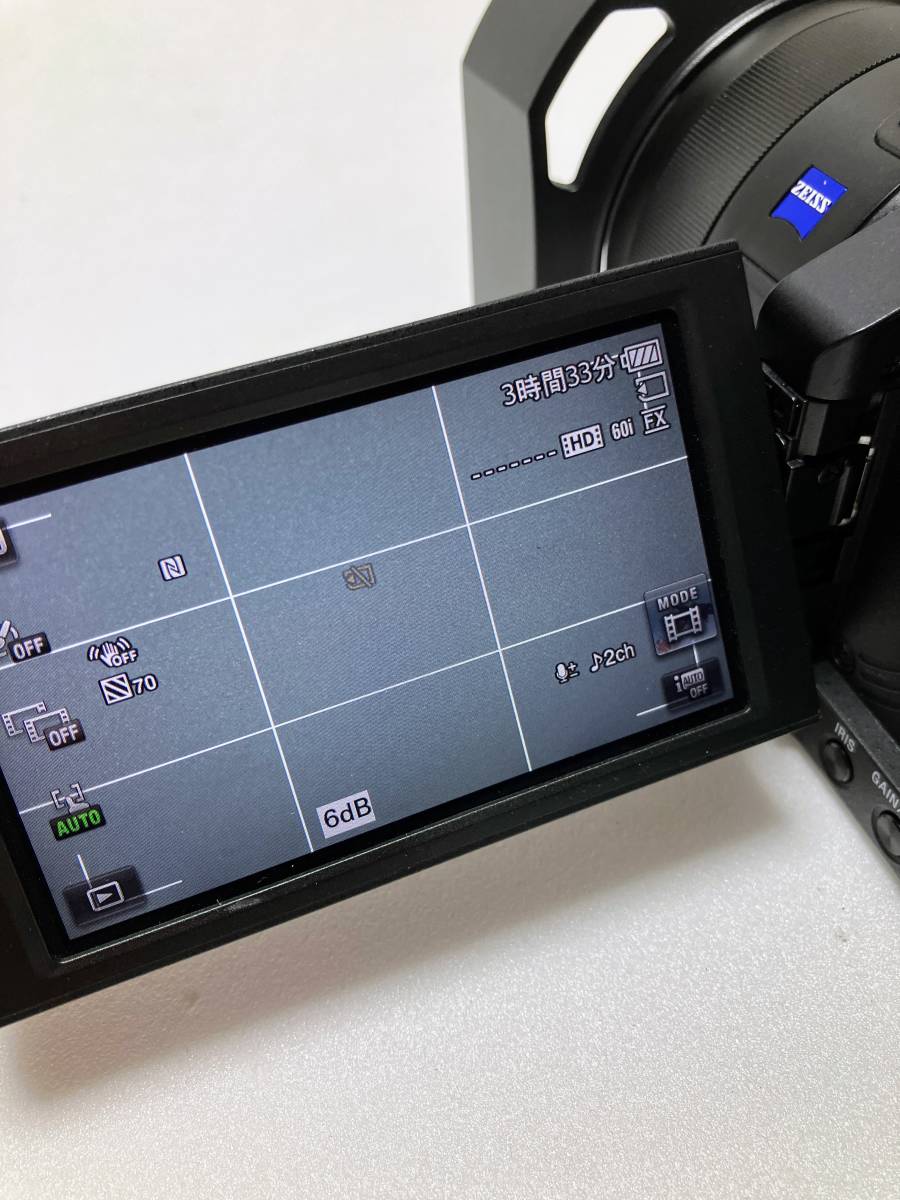 中古 美品 SONY ソニー FDR-AX100 4K Handycam FDR-AX100 ブラック ビデオカメラ カメラ 4K 送料無料_画像2