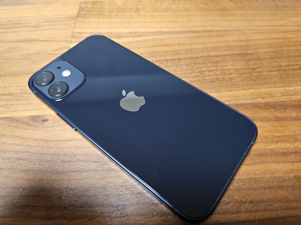 きありがと 美品です☆iPhone 12 mini ブラック 256 GB SIMフリー