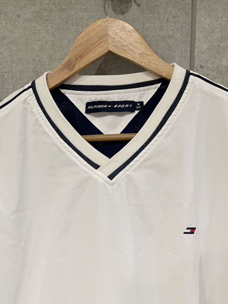 希少！ TOMMY HILFIGER SPORT トミーヒルフィガー スポーツ プルオーバー Vネック 袖ライン 裏地メッシュ グレー系 Mサイズ ○ 新規×_画像2