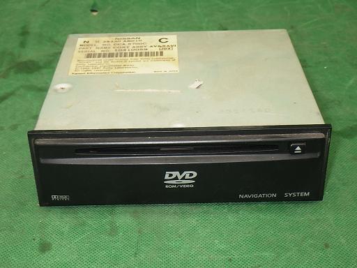 CCA-5700C Nissan original DVD navigation deck [ used ]