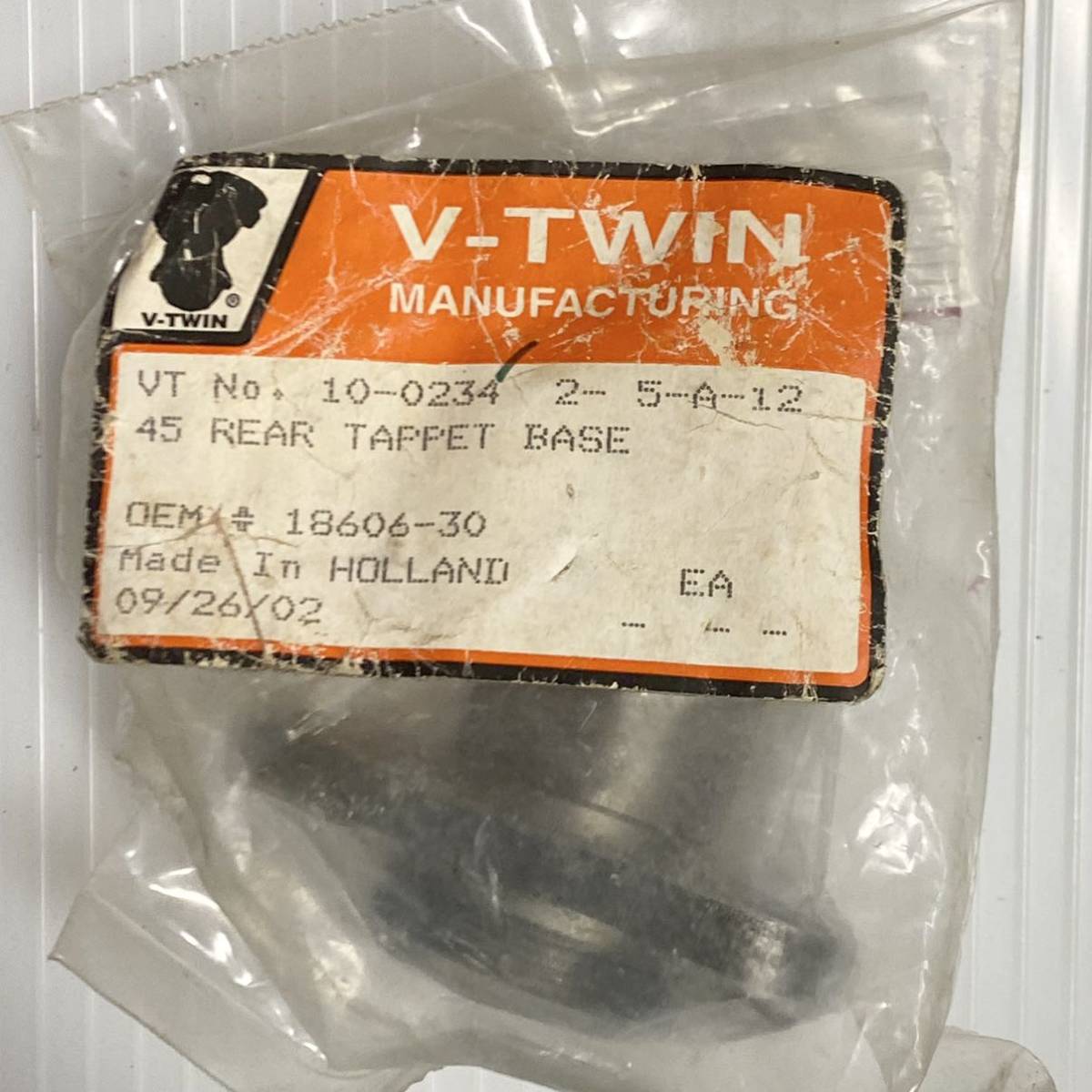 Harley-Davidson・ハーレーダビッドソン ・ Side Valve Rear Tappet Guide・未使用品_画像1