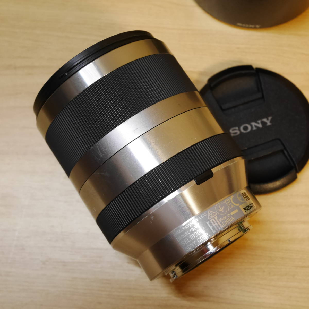 SONY E 18-200mm F3.5-6.3 OSS APS-C SEL18200 Eマウント ソニー