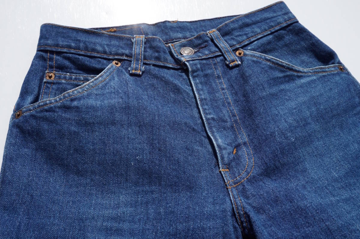 1980s ヴィンテージ Levi's 630 ストレートジーンズ ヒゲ落ち 縦落ち W27位 ベルギー製 ユーロリーバイス ヨーロッパ 海外 レア 古着_画像7