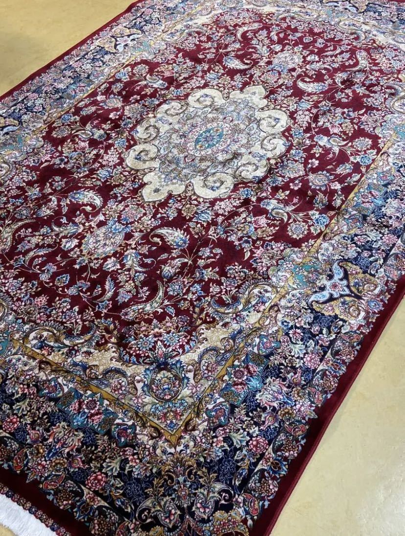 ペルシャ絨毯 クムデザイン シルク植物繊維 100% 最高級 225×150cm 芸術品 144ノット 新品未使用Percian Carpet
