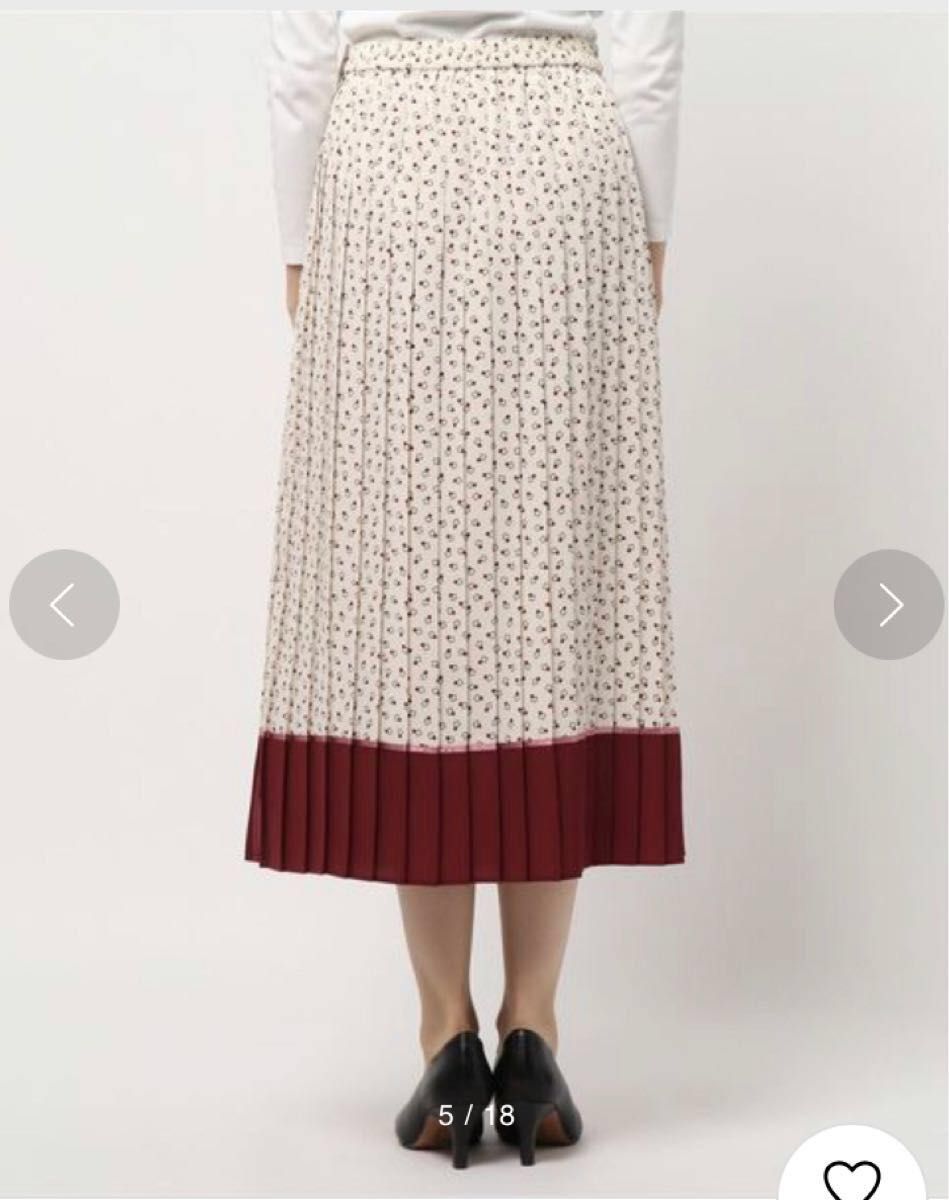 ローズティアラ　幾何プリントプリーツスカート　大きいサイズ　42  タグ付き新品