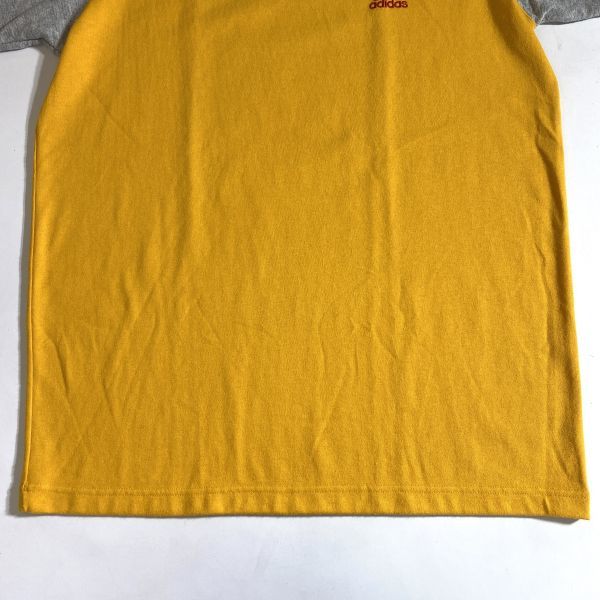 【美品】90s ビンテージ adidasアディダス 半袖ラグラン Tシャツシャツ Vネク Lサイズ イエローグレー 万国旗タグ 日本製 匿名配送_画像5