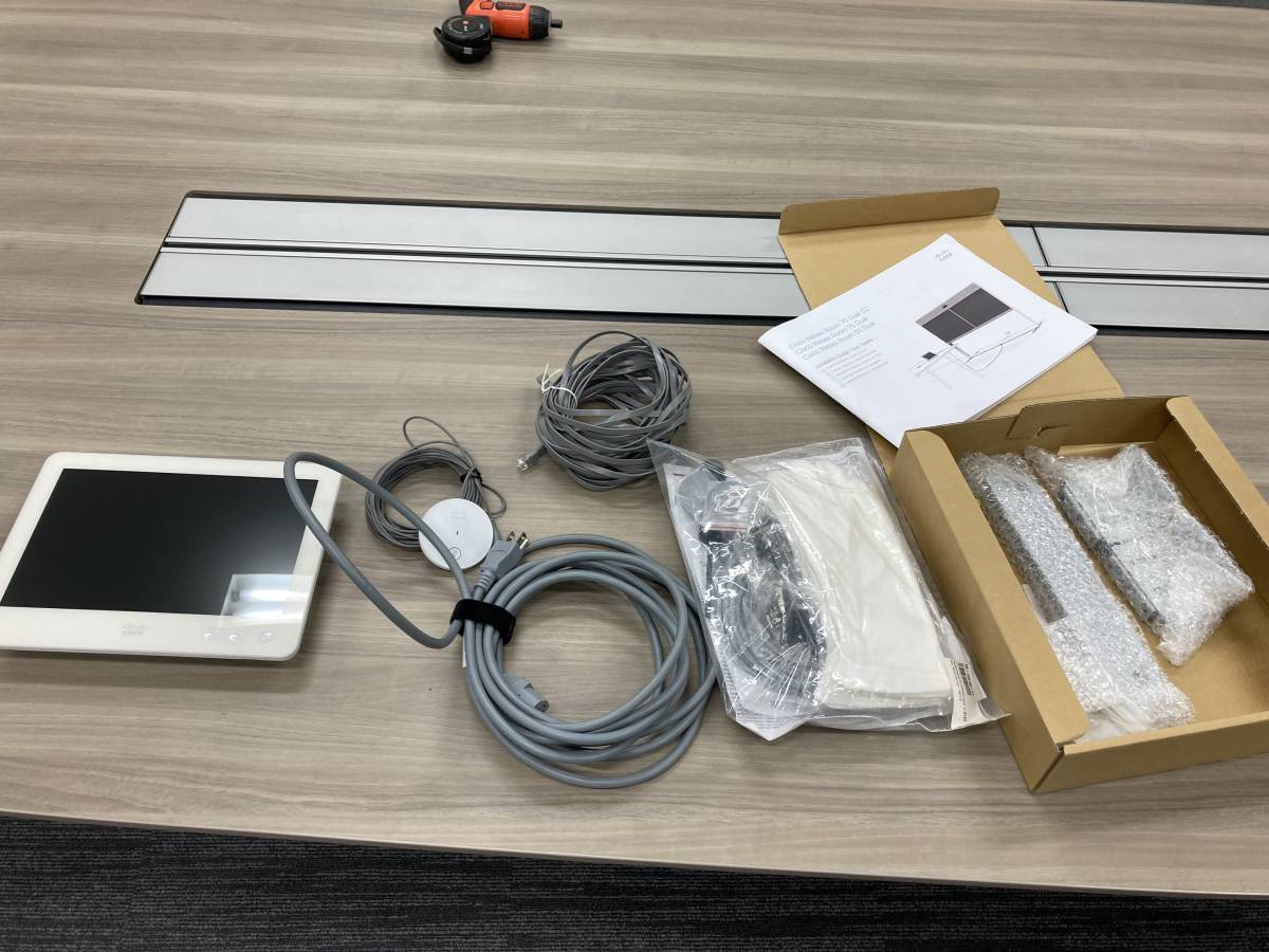 福岡市発　引き取り希望　綺麗　Cisco Webex Room 55 Dual　ビデオ会議システム　2019年製_画像2