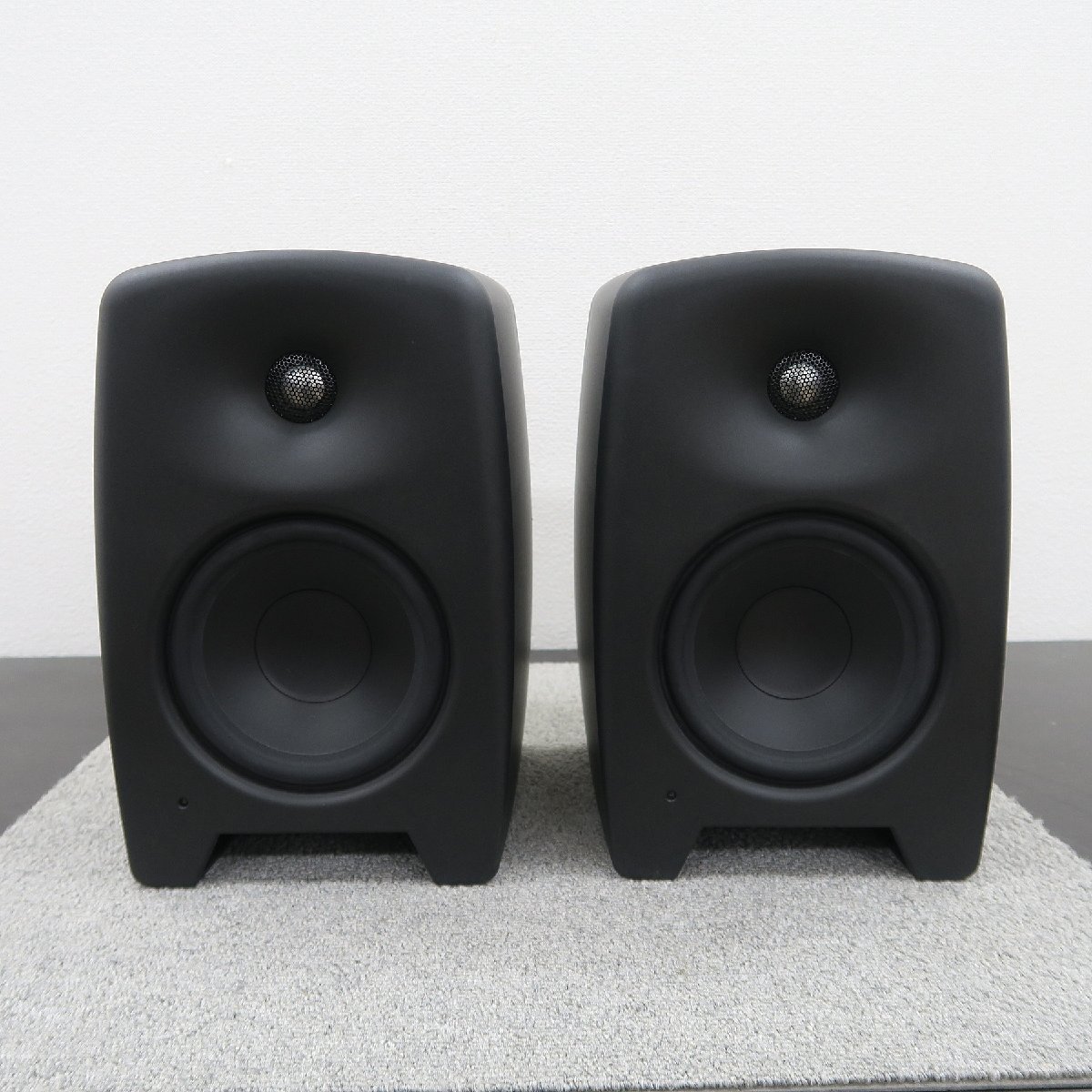 Bランク】GENELEC M030 スピーカー ジェネレック @56141