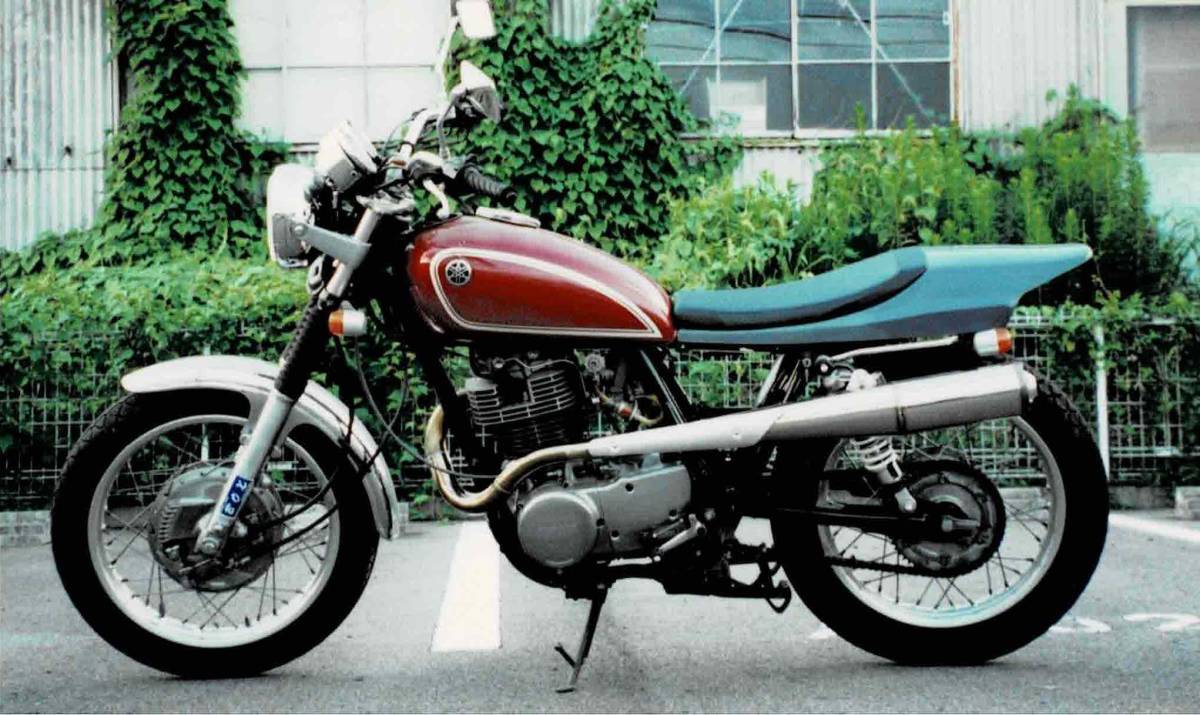 即決 送料無料 SR400 SR500 アップタイプマフラー ステンレス 即決 送料無料 SR400 SR500 アップタイプマフラー ステンレス