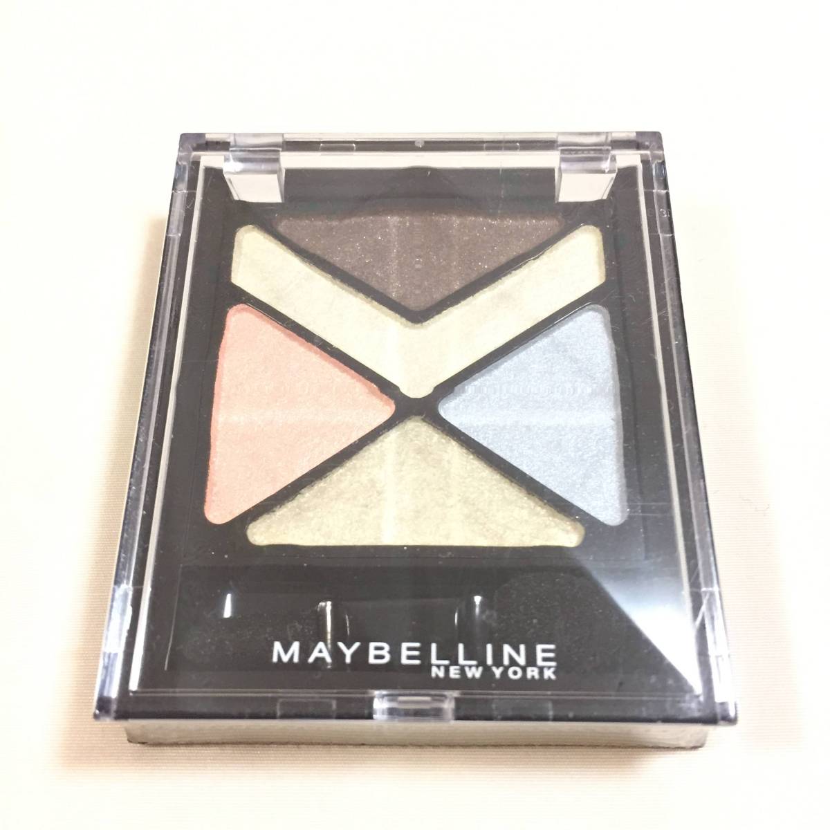 新品 限定 ◆MAYBELLINE (メイベリン) ハイパーダイヤモンドシャドウ MX-S2◆_画像1