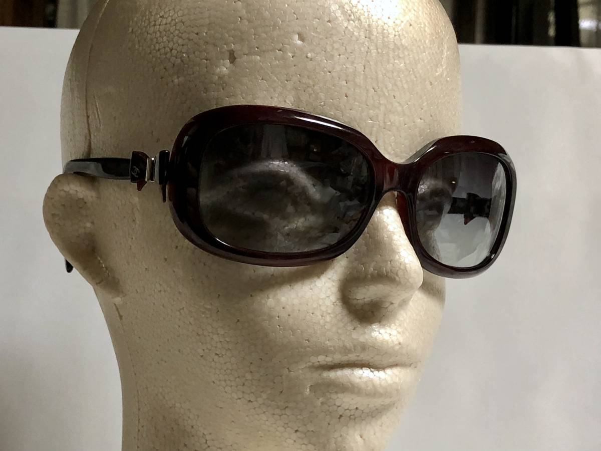  regular beautiful ultra rare Celeb favorite Chanel CHANEL ribbon × here Mark equipment ornament sunglasses red series × black wine red × black lens man and woman use possible * glasses 0