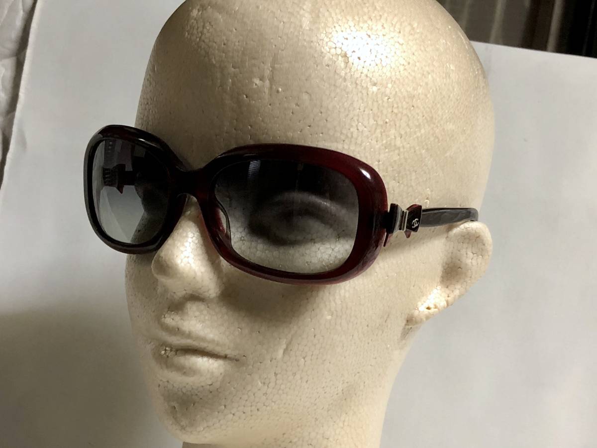  regular beautiful ultra rare Celeb favorite Chanel CHANEL ribbon × here Mark equipment ornament sunglasses red series × black wine red × black lens man and woman use possible * glasses 0