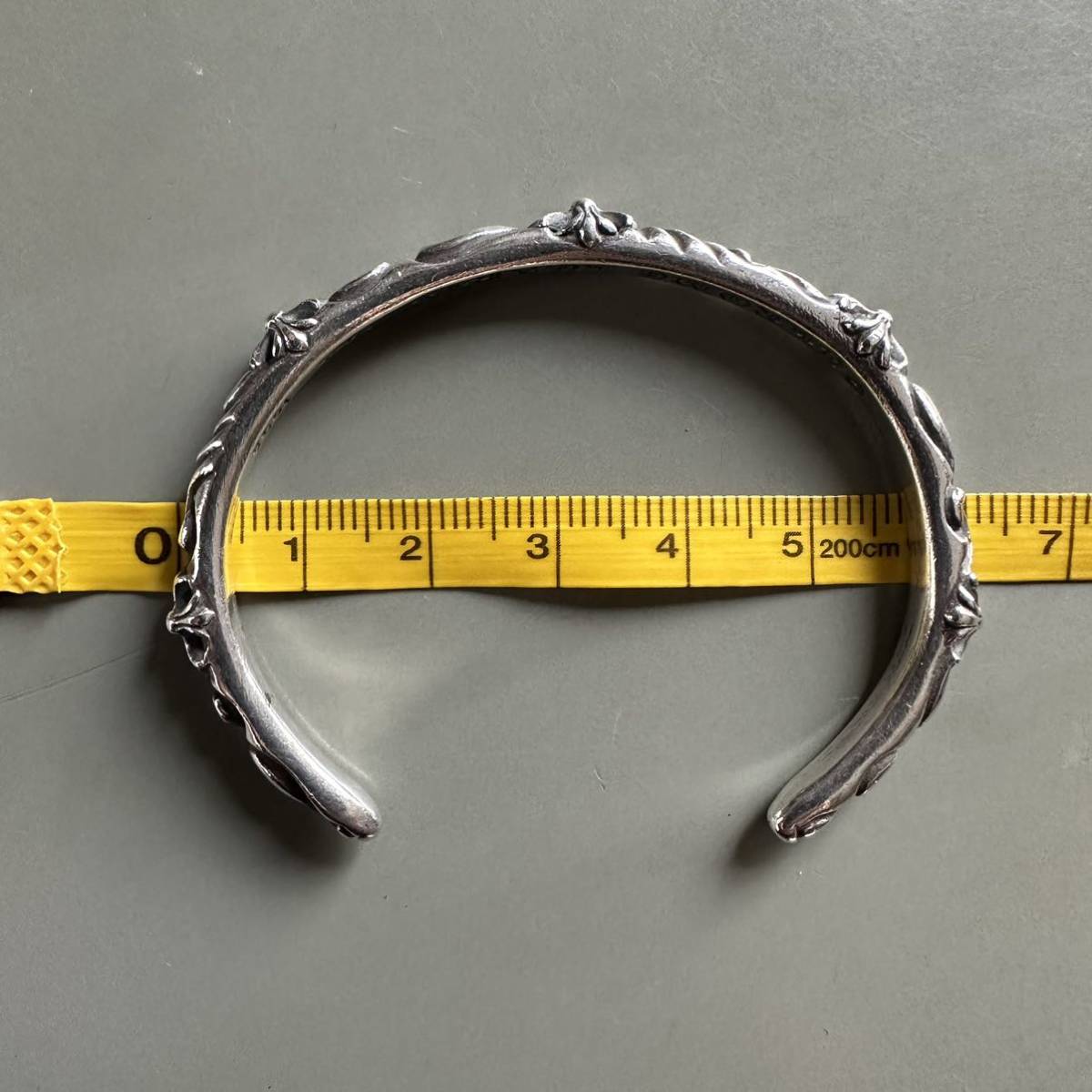 美品 クロムハーツ SBTバングル ブレスレット シルバー CHROME 美品 クロムハーツ SBTバングル ブレスレット シルバー CHROME