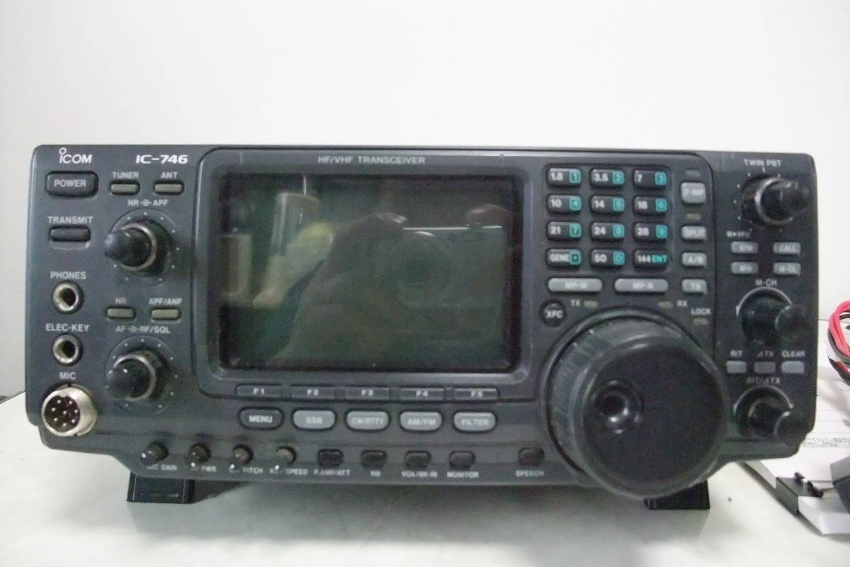 ICOM IC-746 HF/50MHZ 100W 144MHZ EME 100W （中古動作品）の画像6