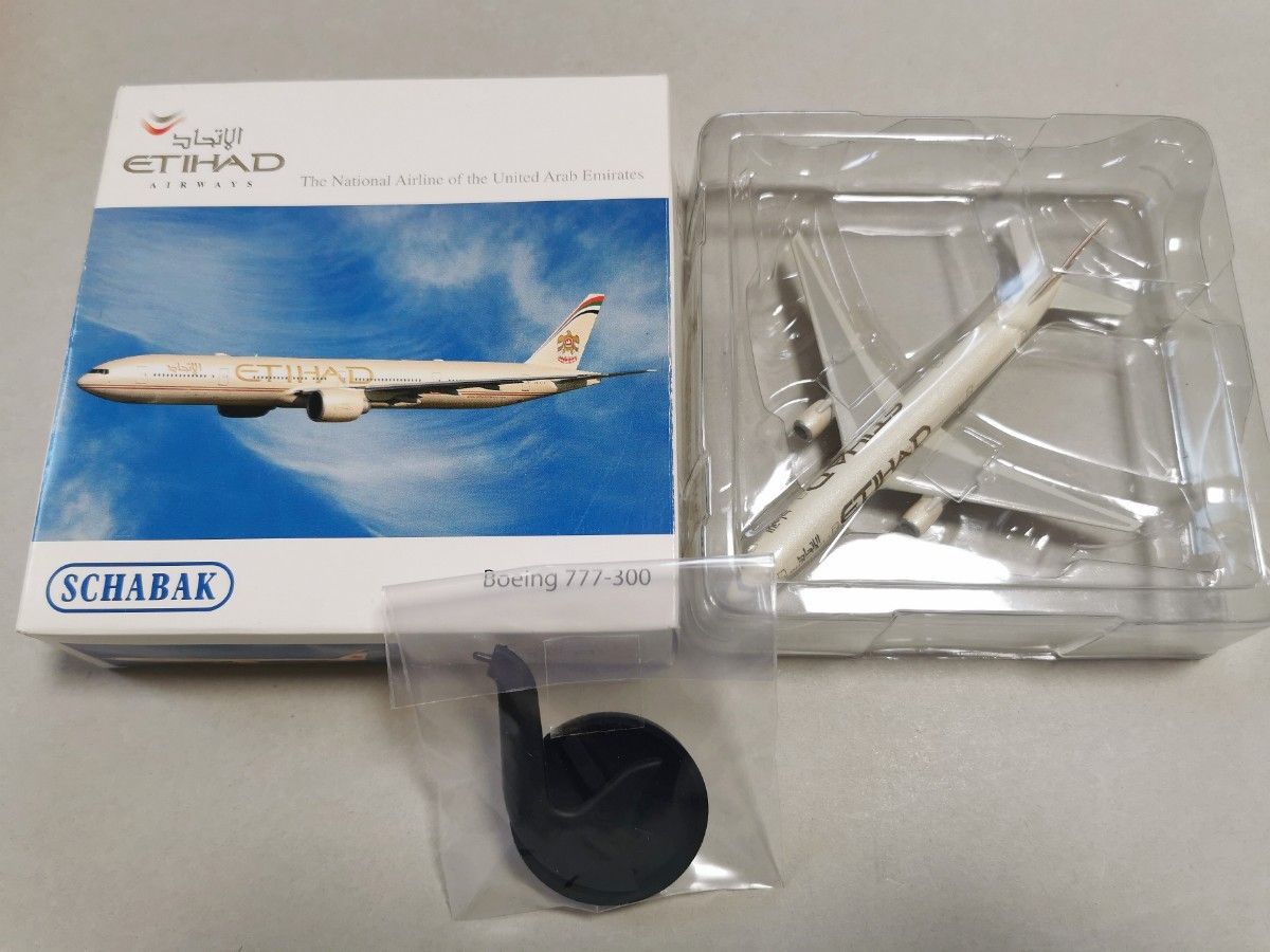 飛行機模型 エティハド航空 ボーイング 777-300 1/600スケール