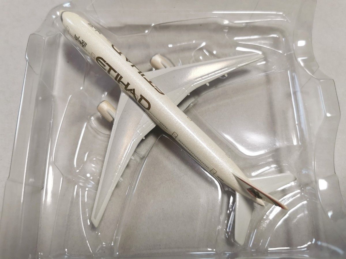 飛行機模型 エティハド航空 ボーイング 777-300 1/600スケール|Yahoo