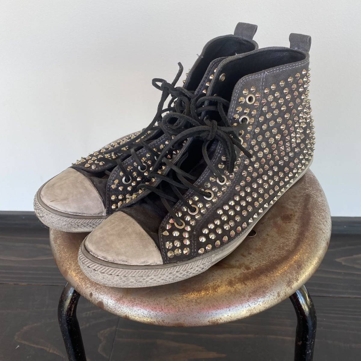 [HTC H tisi- studs sneakers is ikatto 28cm shoes vintage processing USED processing Hollywood Trading Company ]