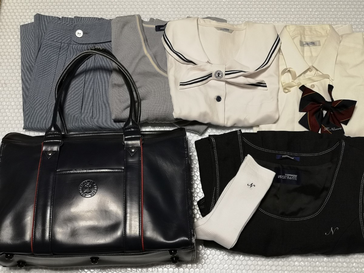 Yahoo!オークション - 香里ヌヴェール学院 中学・高校 制服 Yahoo!オークション - 香里ヌヴェール学院 中学・高校 制服