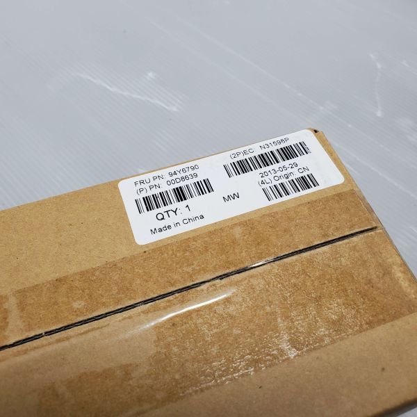 T0275 【新品開封済み品】IBM 秋葉原万世鯖本舗1U x3530 M4 Xeon T0275 【新品開封済み品】IBM 秋葉原万世鯖本舗1U x3530 M4 Xeon