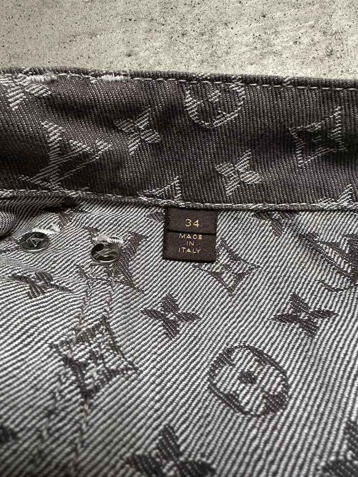 未使用に近い ルイヴィトン LOUIS VUITTON 総柄 モノグラム クロップド