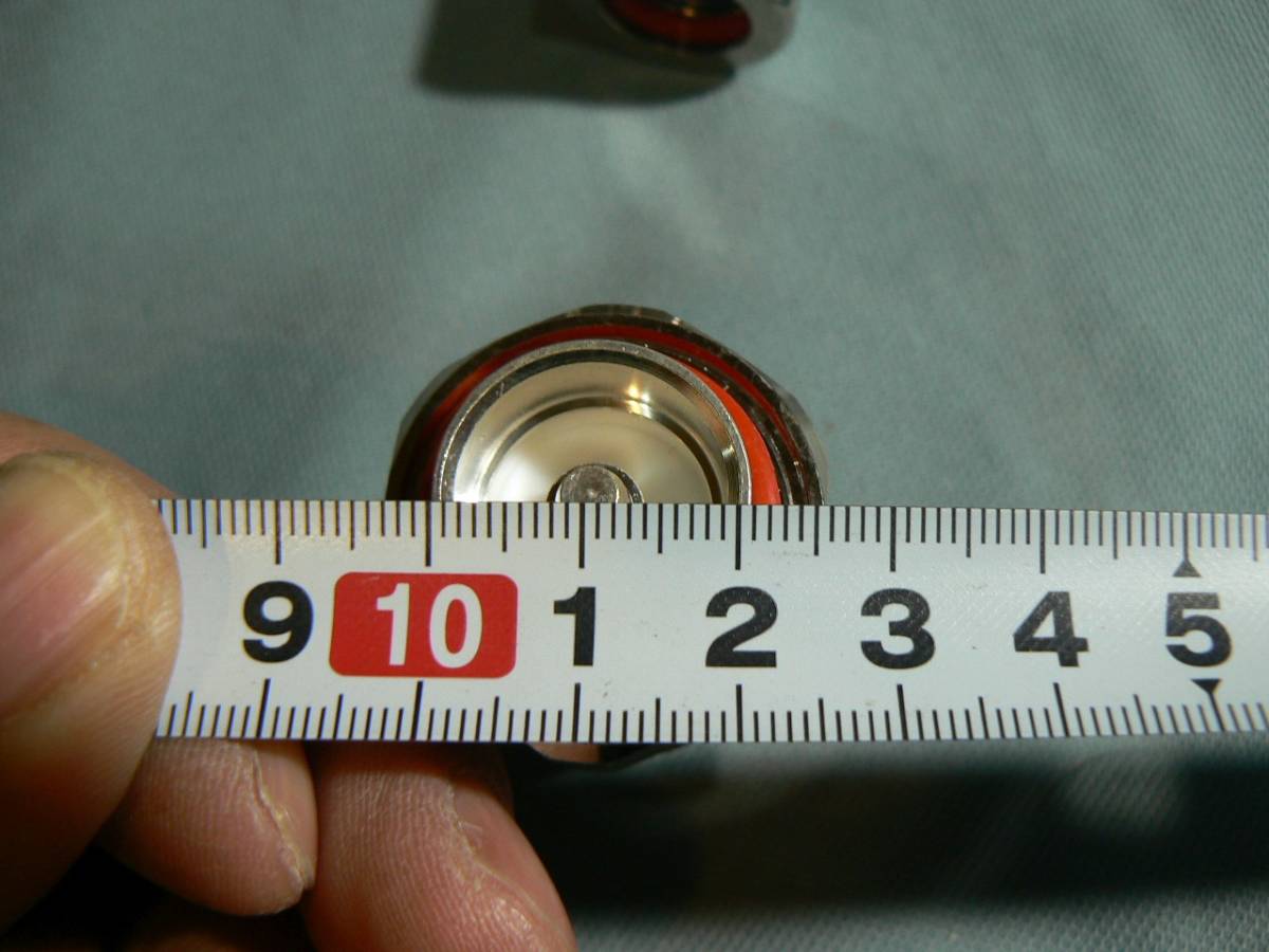 太い同軸ケーブル(外形15mmくらい)のコネクター　１１+1個まとめて、品番不明、JUPITER ?_画像3